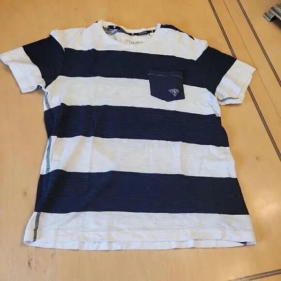 Guess navy and white stripe tshirt men's size M - Picture 1 of 2